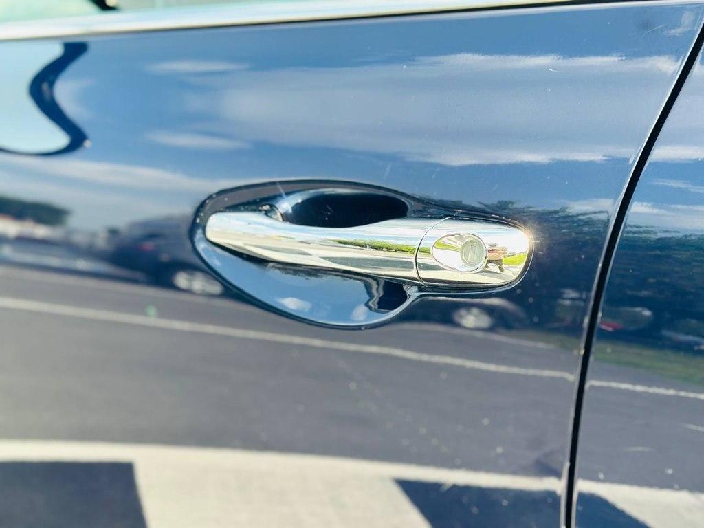 used 2020 Kia Sorento car, priced at $17,990