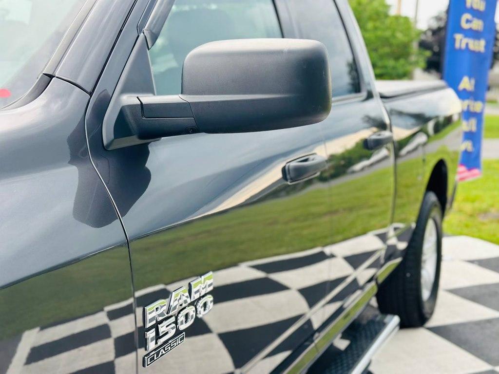 used 2019 Ram 1500 Classic car, priced at $21,283