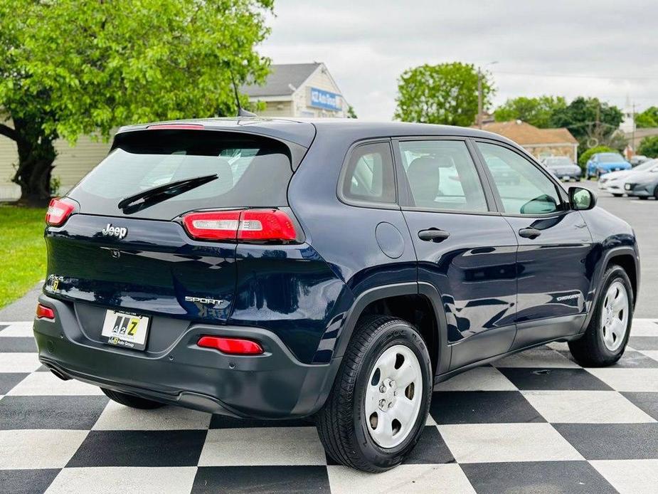 used 2016 Jeep Cherokee car, priced at $13,725