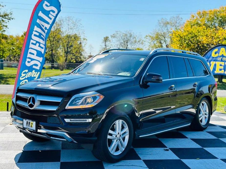 used 2014 Mercedes-Benz GL-Class car, priced at $7,999