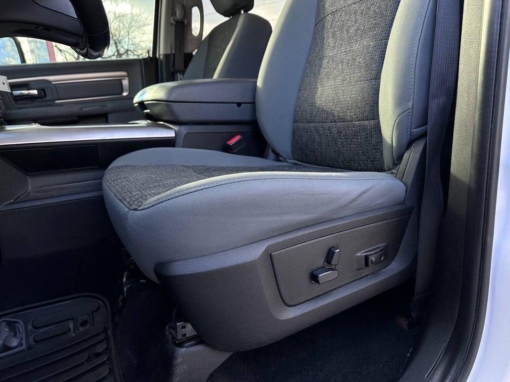 used 2019 Ram 1500 Classic car, priced at $27,990