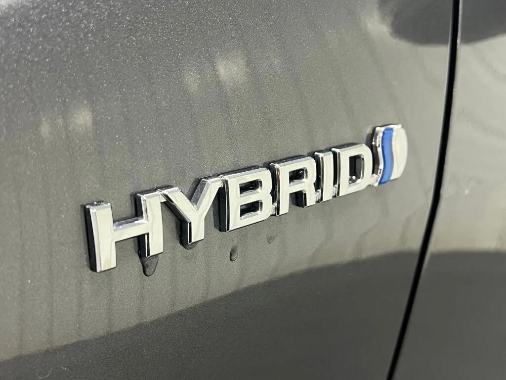 used 2020 Toyota RAV4 Hybrid car, priced at $22,998