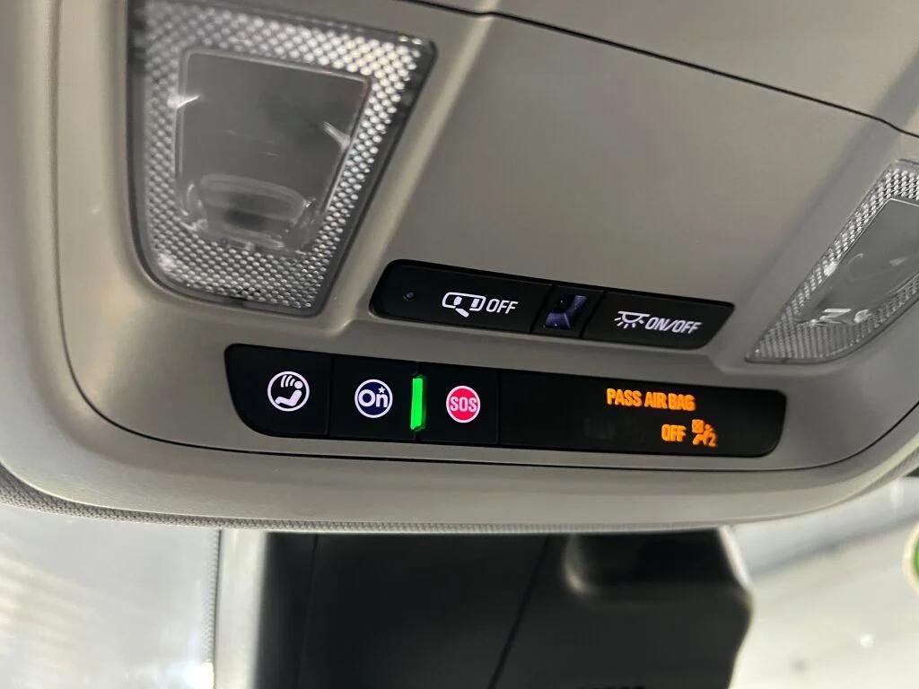 used 2020 Chevrolet Malibu car, priced at $15,477