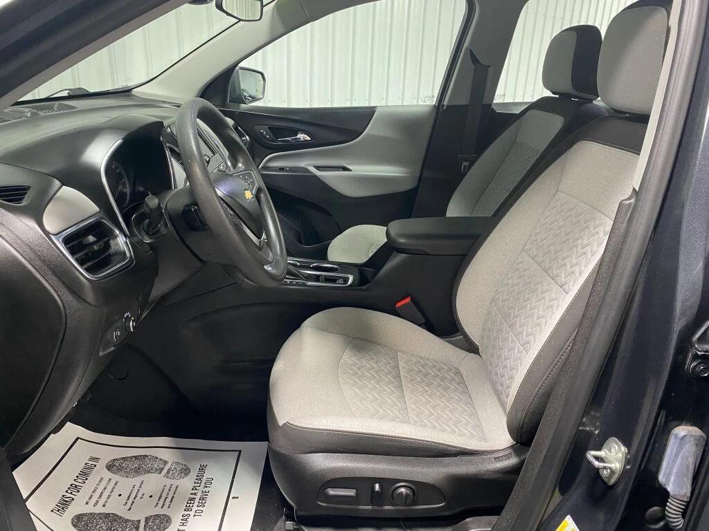 used 2022 Chevrolet Equinox car, priced at $17,396