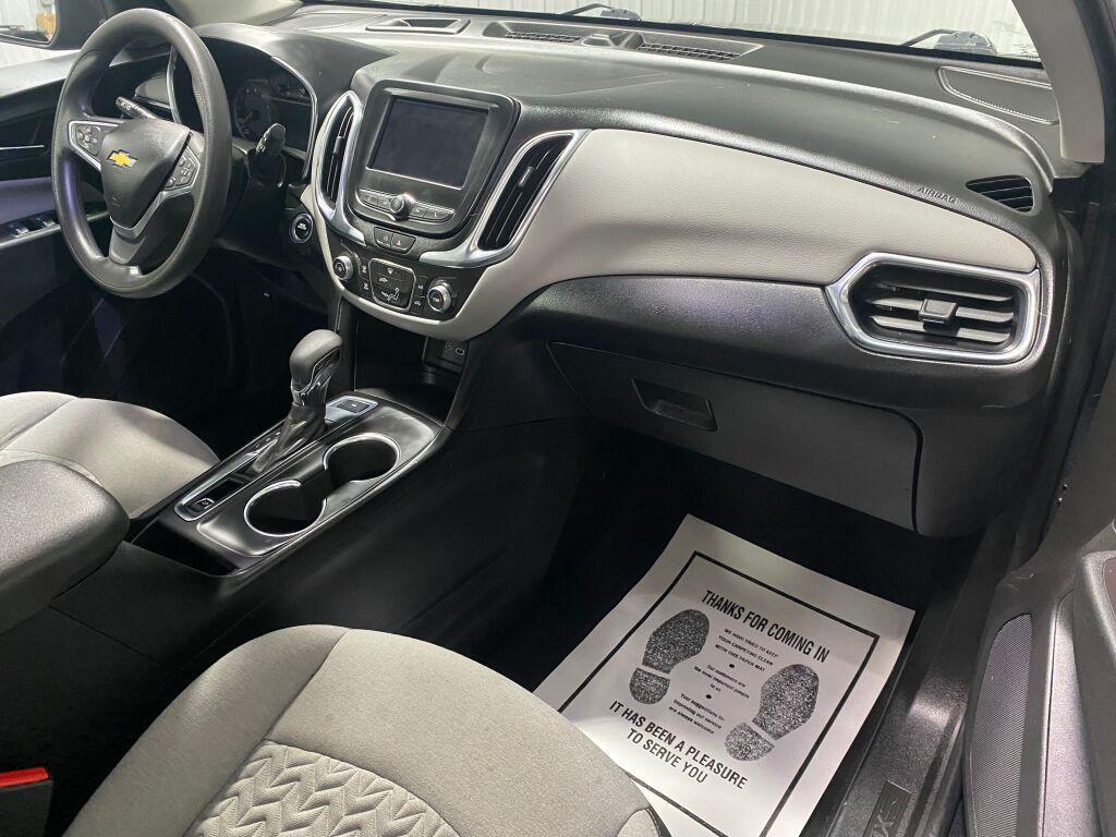 used 2022 Chevrolet Equinox car, priced at $17,396