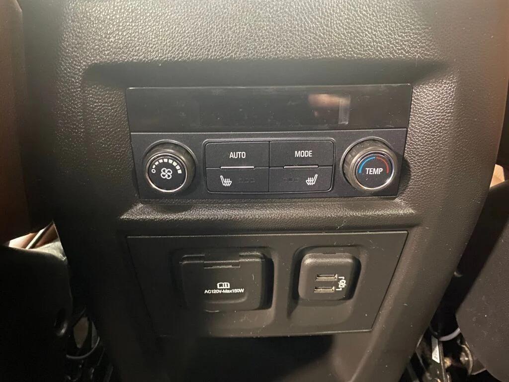 used 2019 Chevrolet Traverse car, priced at $18,557