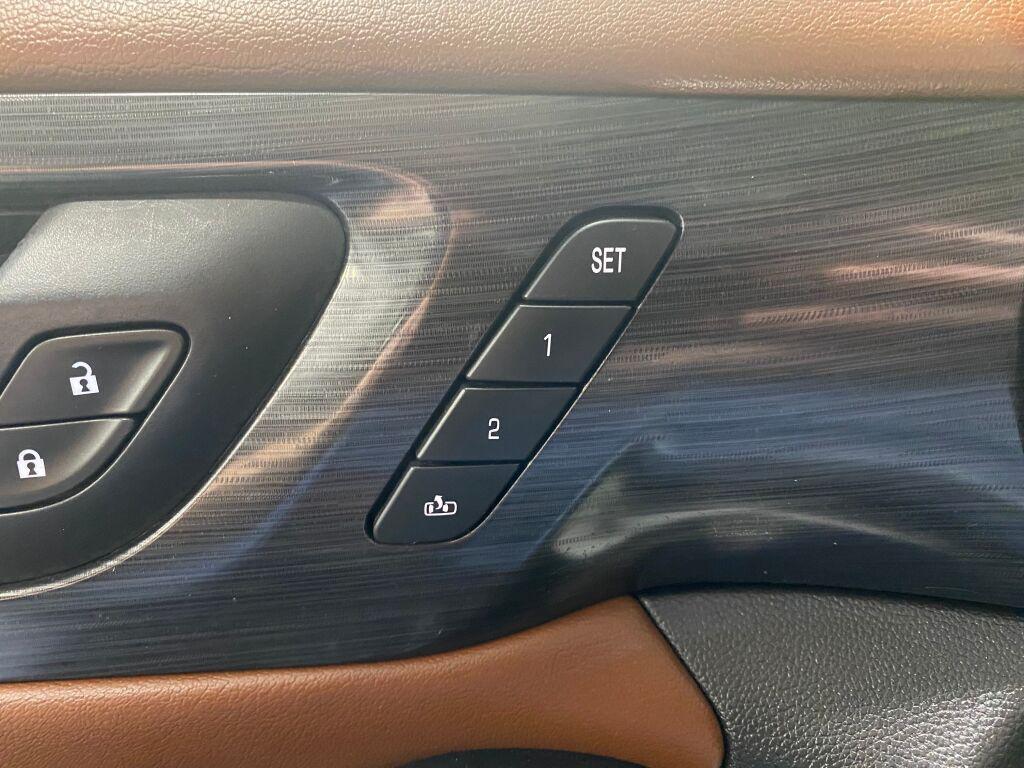 used 2019 Chevrolet Traverse car, priced at $18,557