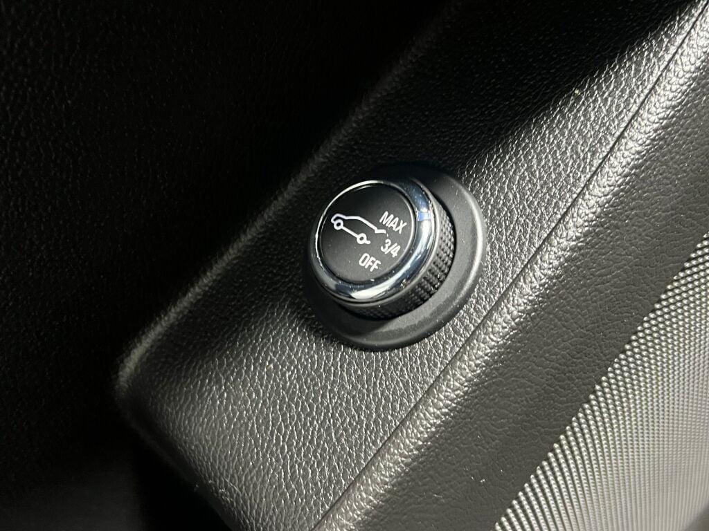 used 2020 Chevrolet Traverse car, priced at $20,986