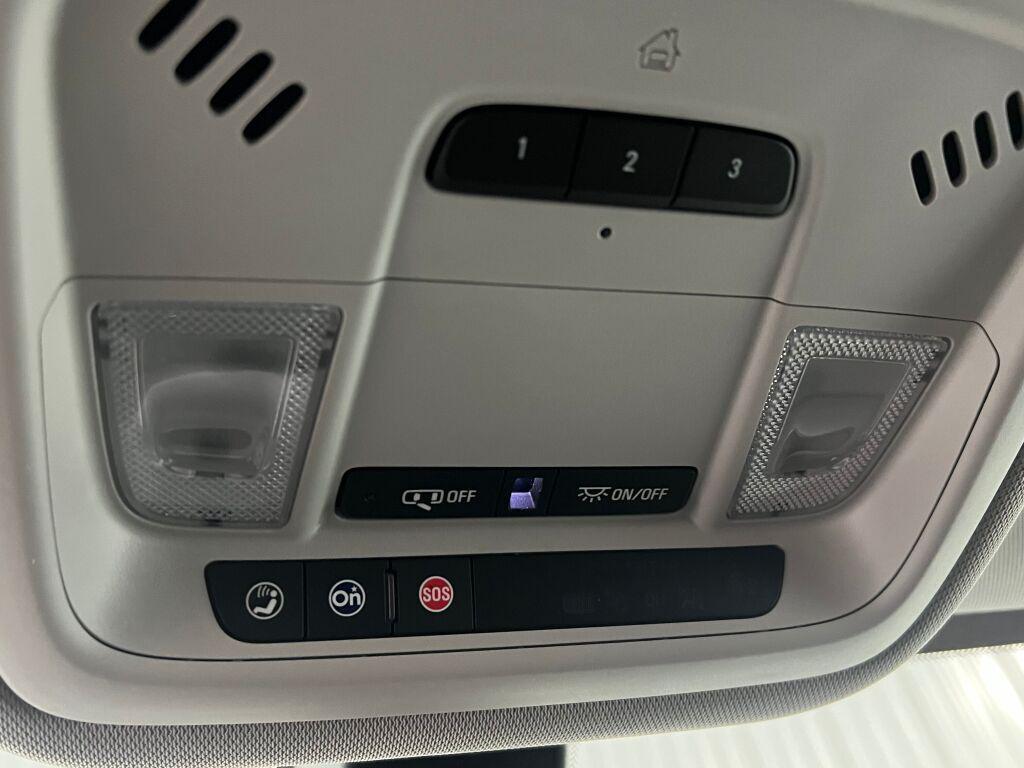 used 2020 Chevrolet Traverse car, priced at $20,986