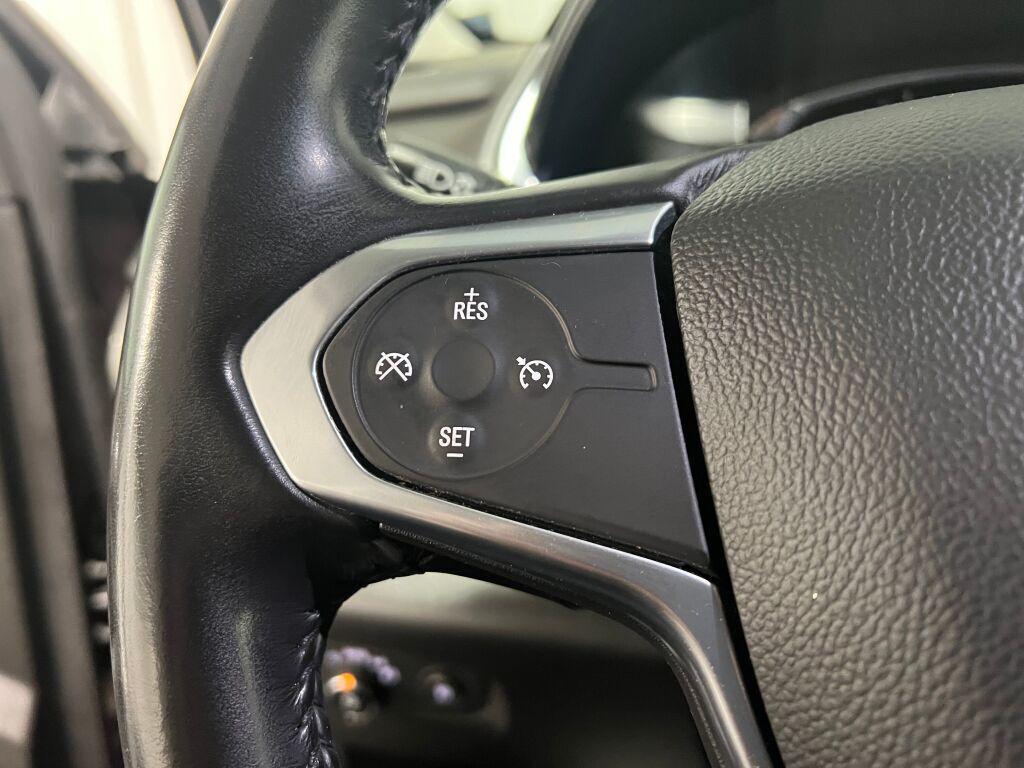 used 2020 Chevrolet Traverse car, priced at $20,986