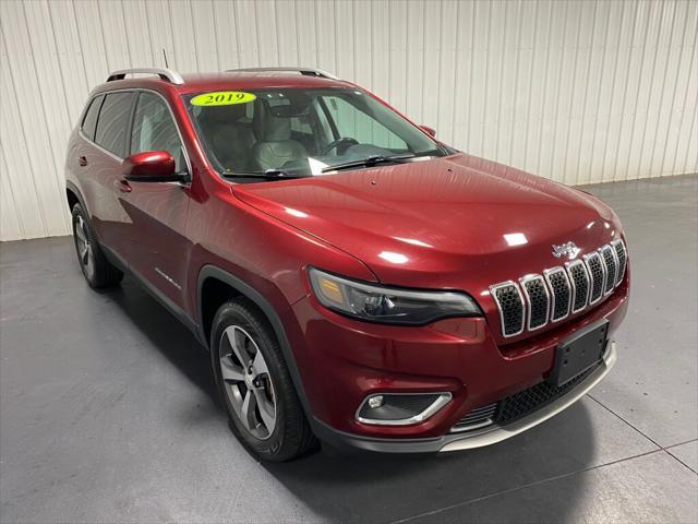 used 2019 Jeep Cherokee car