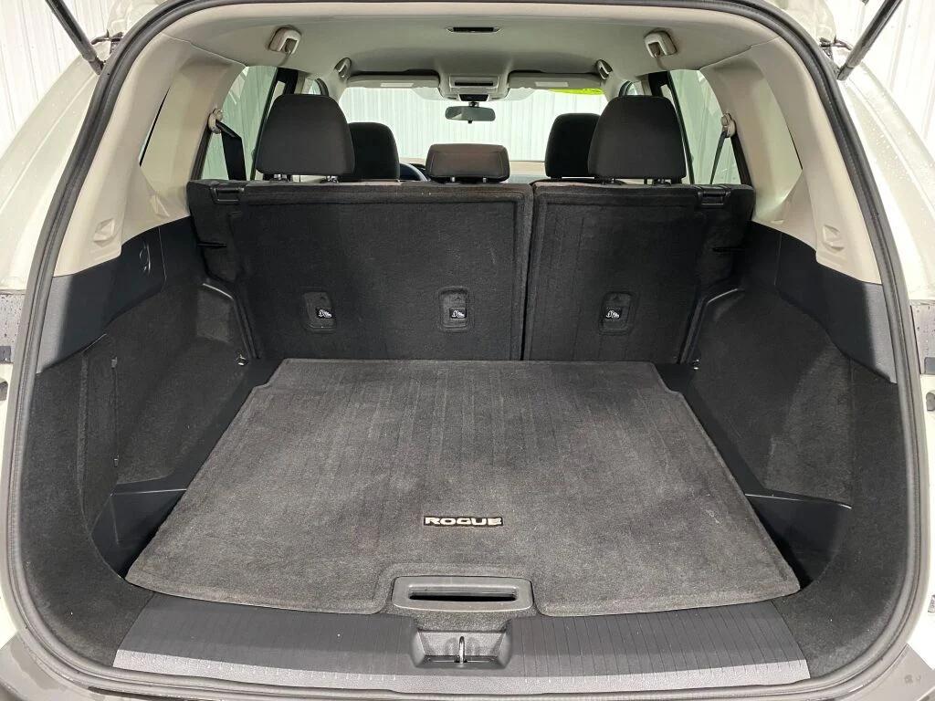 used 2021 Nissan Rogue car, priced at $17,422