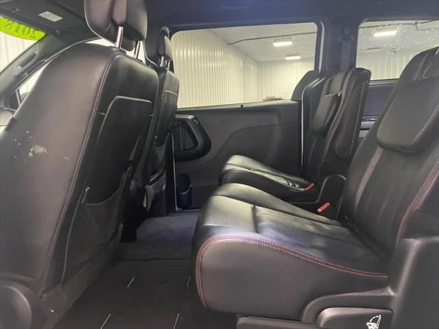 used 2018 Dodge Grand Caravan car