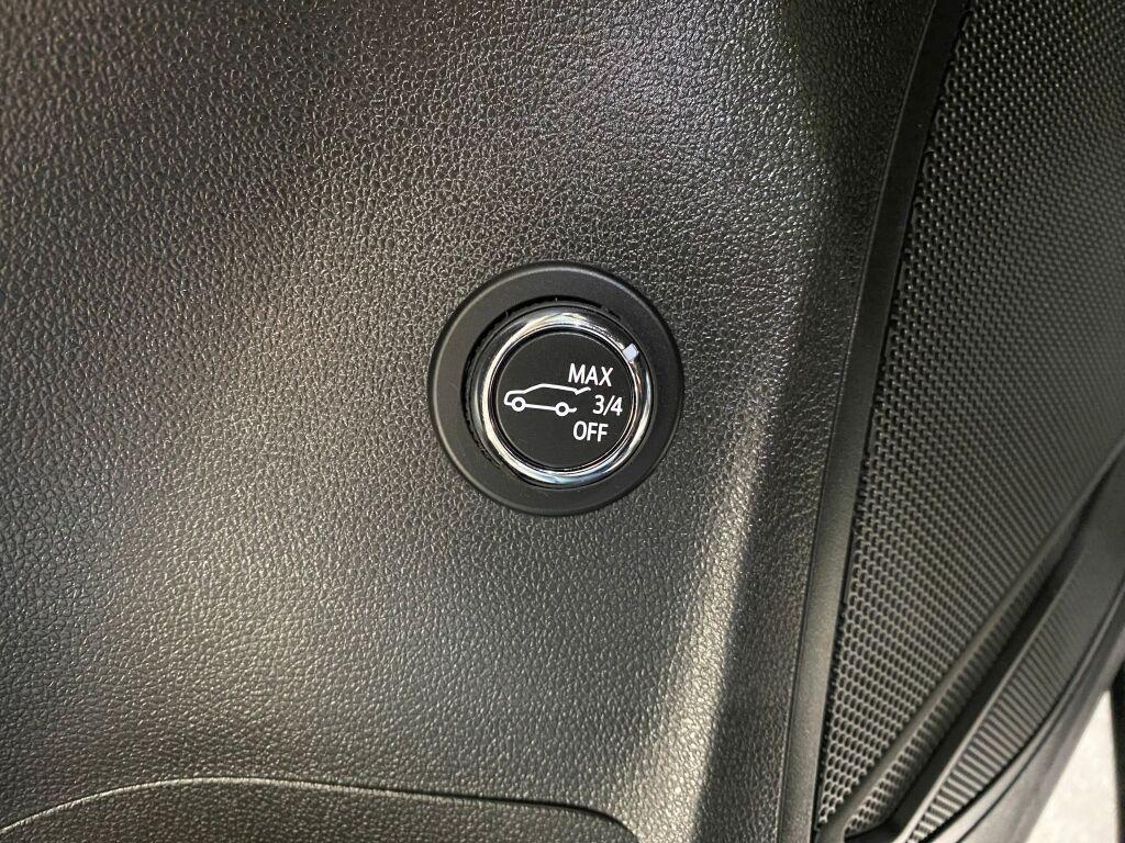 used 2022 Buick Envision car, priced at $18,557