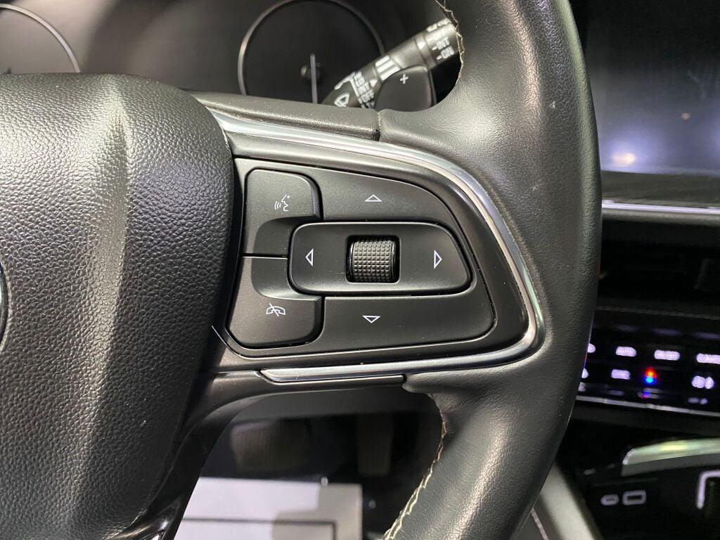 used 2022 Buick Envision car, priced at $18,557