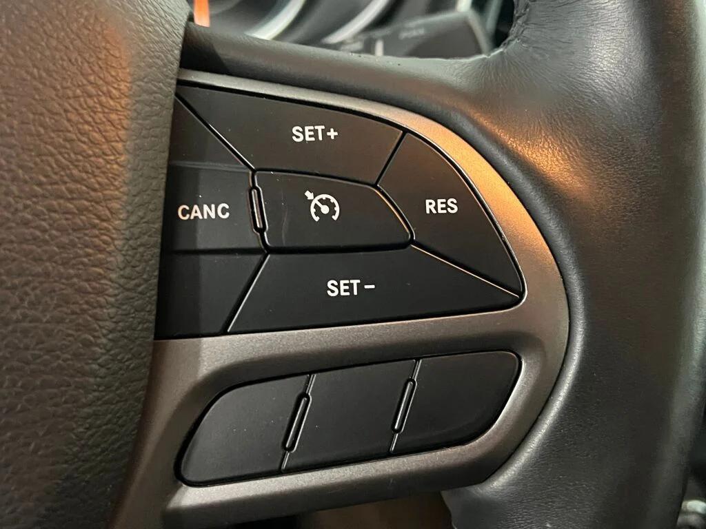 used 2019 Jeep Cherokee car, priced at $17,996