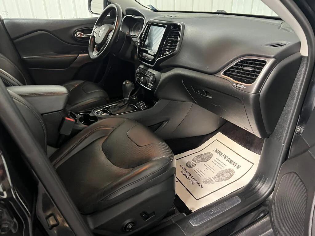 used 2019 Jeep Cherokee car, priced at $17,996