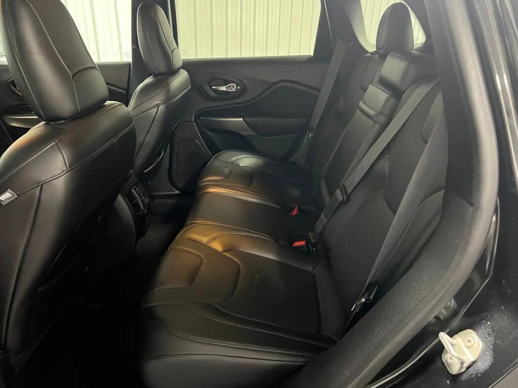 used 2019 Jeep Cherokee car, priced at $17,996