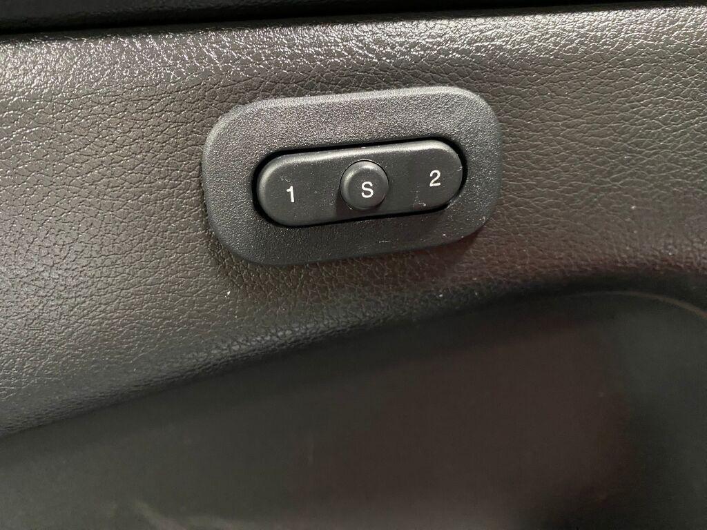 used 2019 Jeep Grand Cherokee car, priced at $17,449