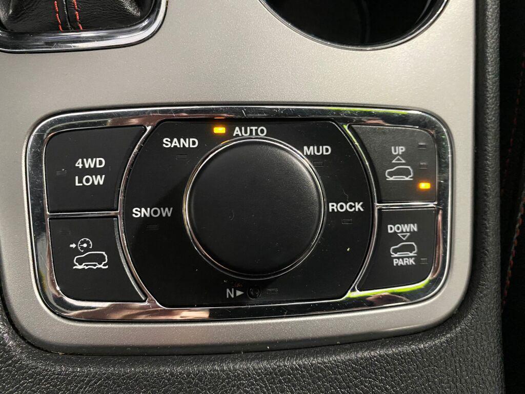 used 2019 Jeep Grand Cherokee car, priced at $17,449