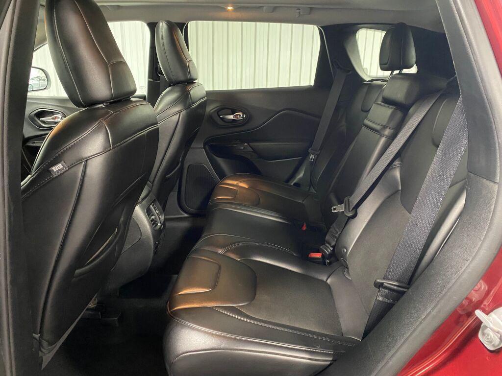 used 2019 Jeep Cherokee car, priced at $12,988