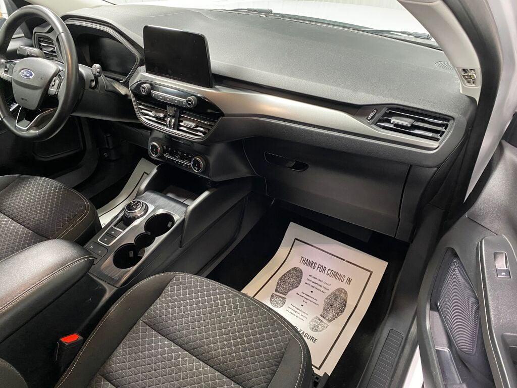 used 2023 Ford Escape car, priced at $20,922