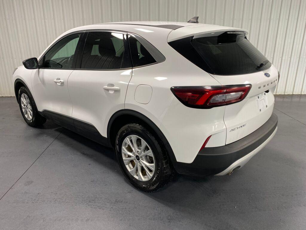 used 2023 Ford Escape car, priced at $20,922