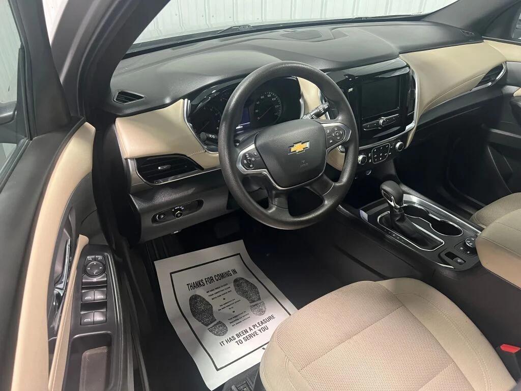 used 2022 Chevrolet Traverse car, priced at $20,592