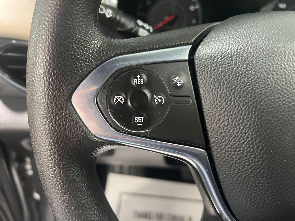 used 2022 Chevrolet Traverse car, priced at $20,592