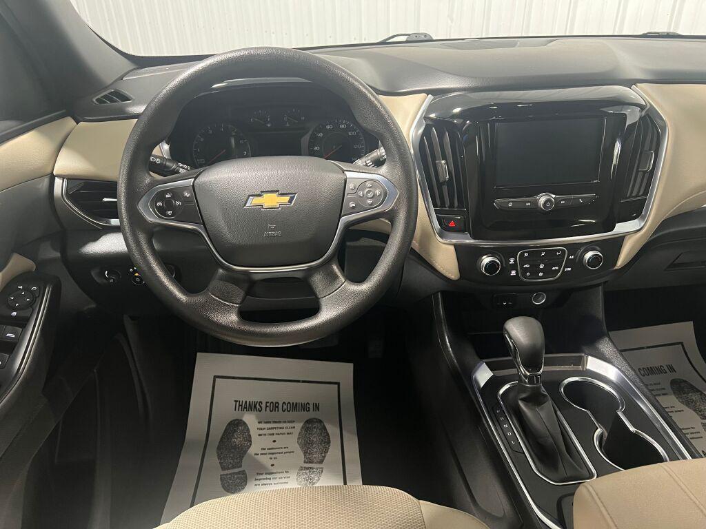 used 2022 Chevrolet Traverse car, priced at $20,592
