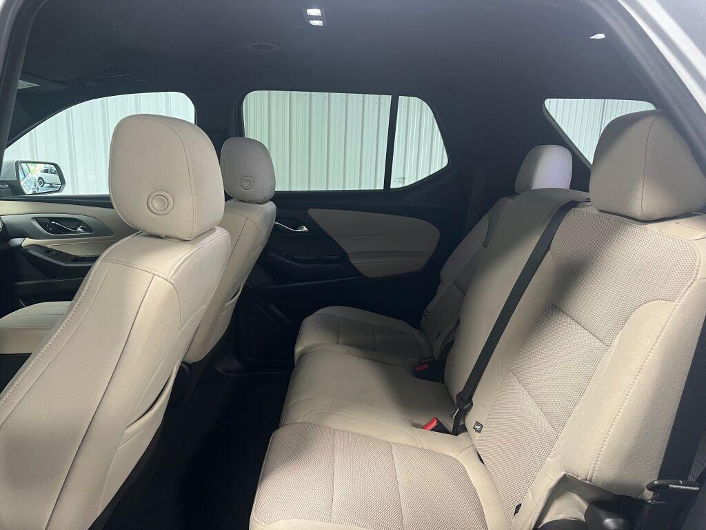 used 2022 Chevrolet Traverse car, priced at $20,592