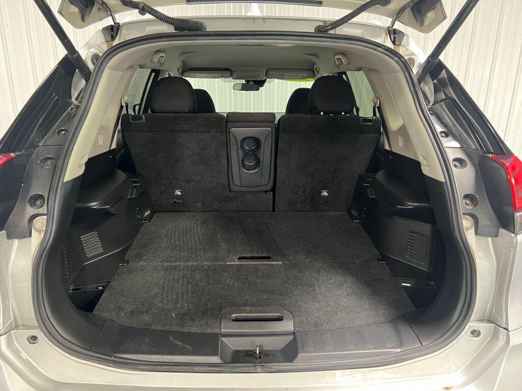 used 2019 Nissan Rogue car, priced at $17,447