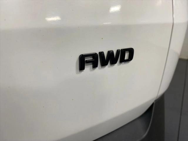 used 2021 Chevrolet Traverse car, priced at $32,974