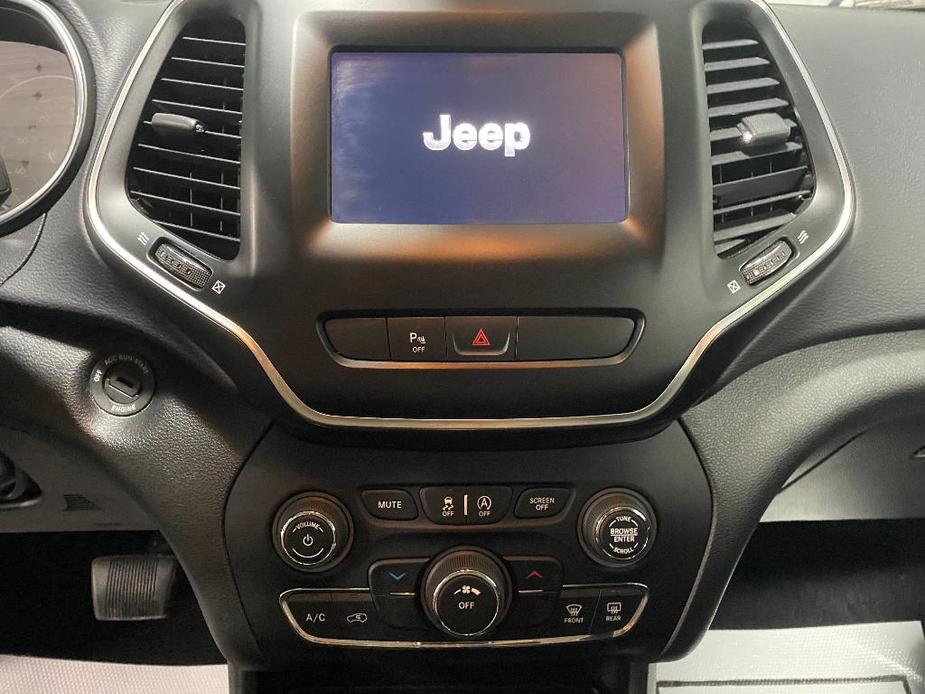 used 2019 Jeep Cherokee car, priced at $12,449