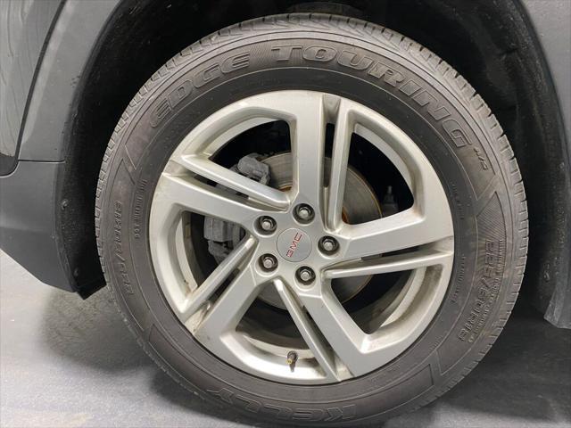 used 2020 GMC Terrain car, priced at $20,596