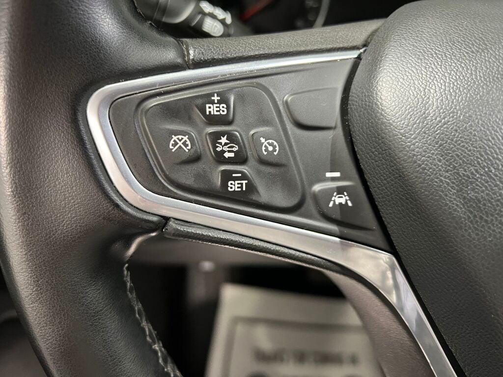 used 2023 Chevrolet Equinox car, priced at $17,447