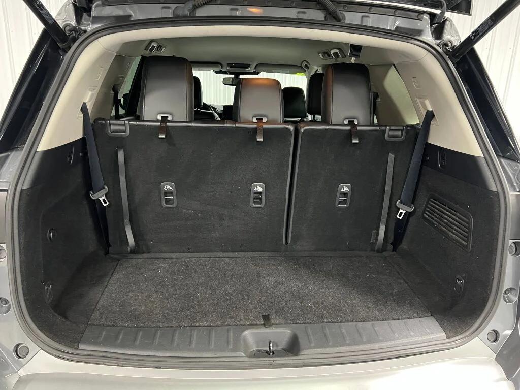 used 2022 Nissan Pathfinder car, priced at $27,856