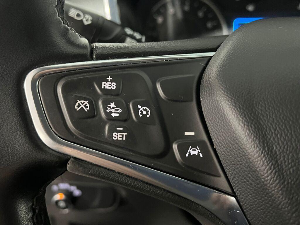 used 2023 Chevrolet Equinox car, priced at $17,447