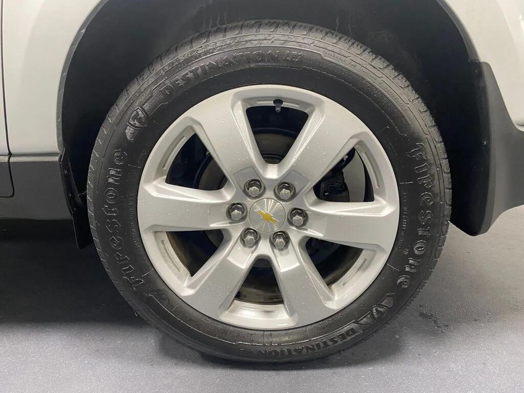 used 2017 Chevrolet Traverse car, priced at $14,982