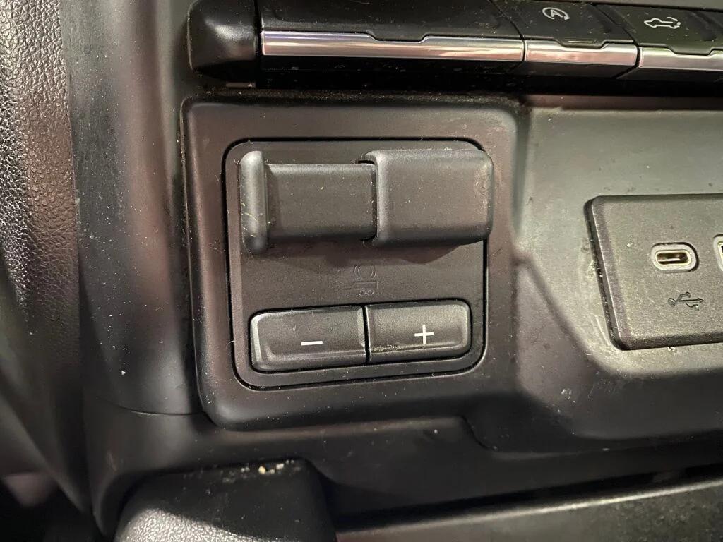 used 2019 Chevrolet Silverado 1500 car, priced at $25,856