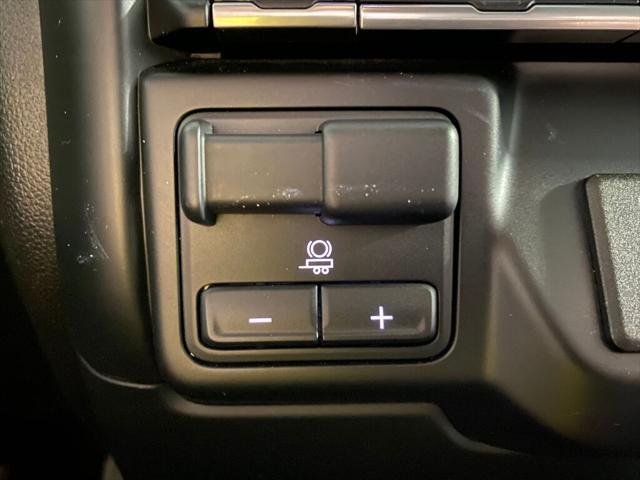 used 2022 Chevrolet Silverado 2500 car, priced at $36,988