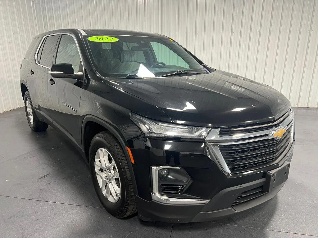 used 2022 Chevrolet Traverse car, priced at $21,979