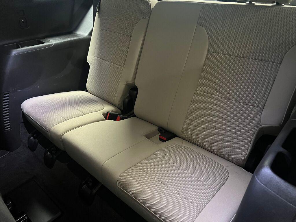 used 2022 Chevrolet Traverse car, priced at $21,979