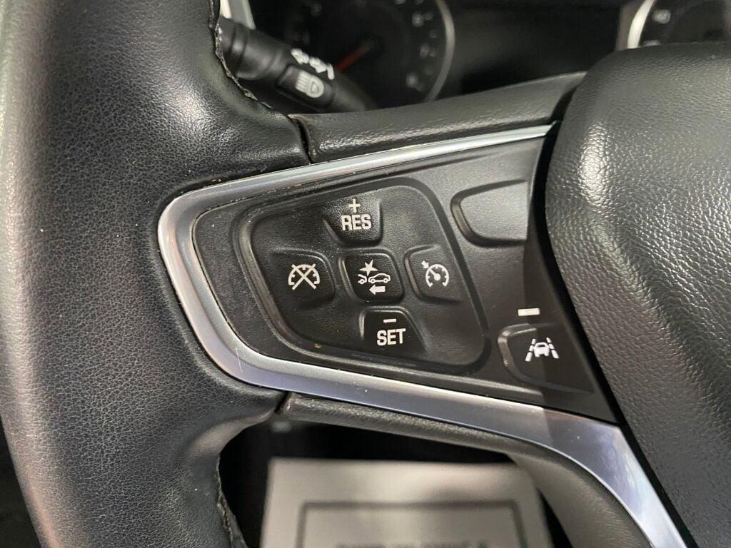used 2023 Chevrolet Equinox car, priced at $18,677