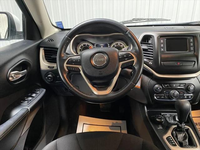 used 2016 Jeep Cherokee car, priced at $11,889