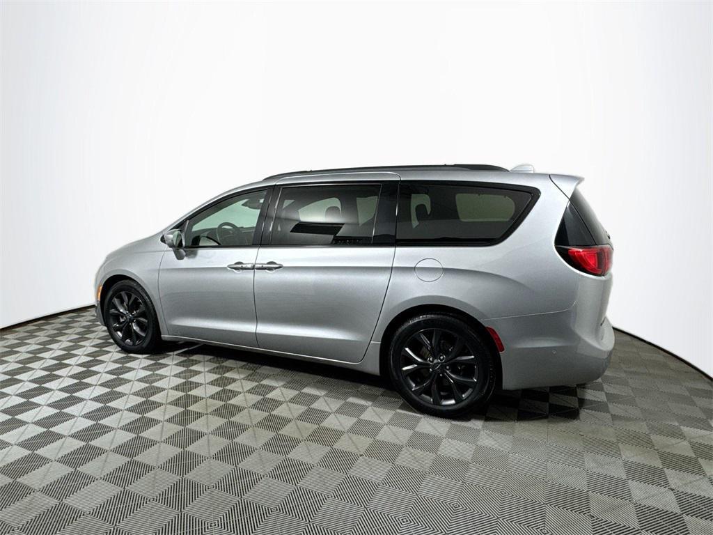 used 2018 Chrysler Pacifica car, priced at $17,422