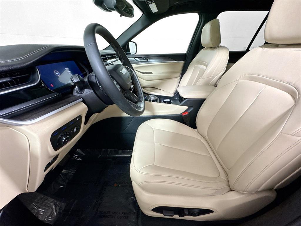 used 2024 Jeep Grand Cherokee 4xe car, priced at $28,497