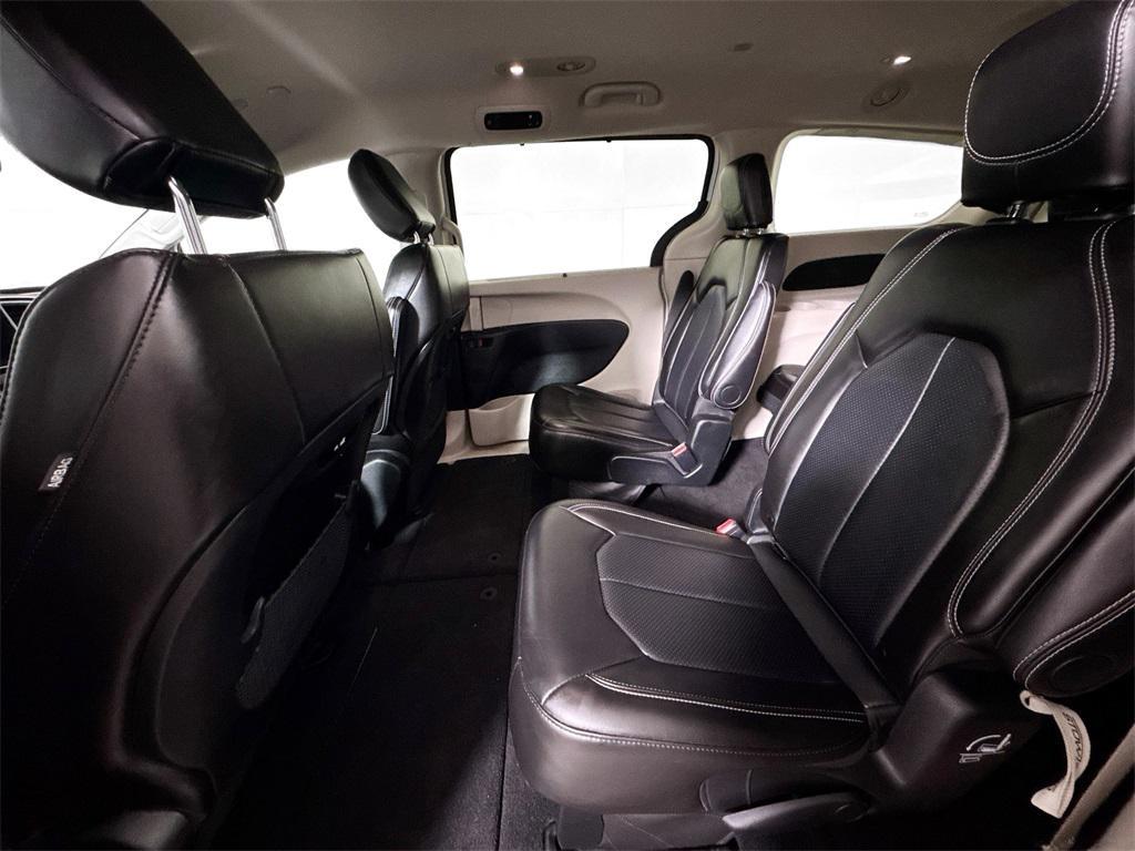used 2024 Chrysler Pacifica car, priced at $29,498