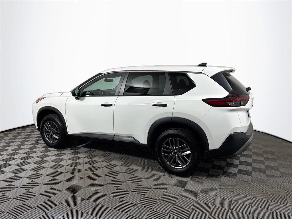 used 2022 Nissan Rogue car, priced at $19,422