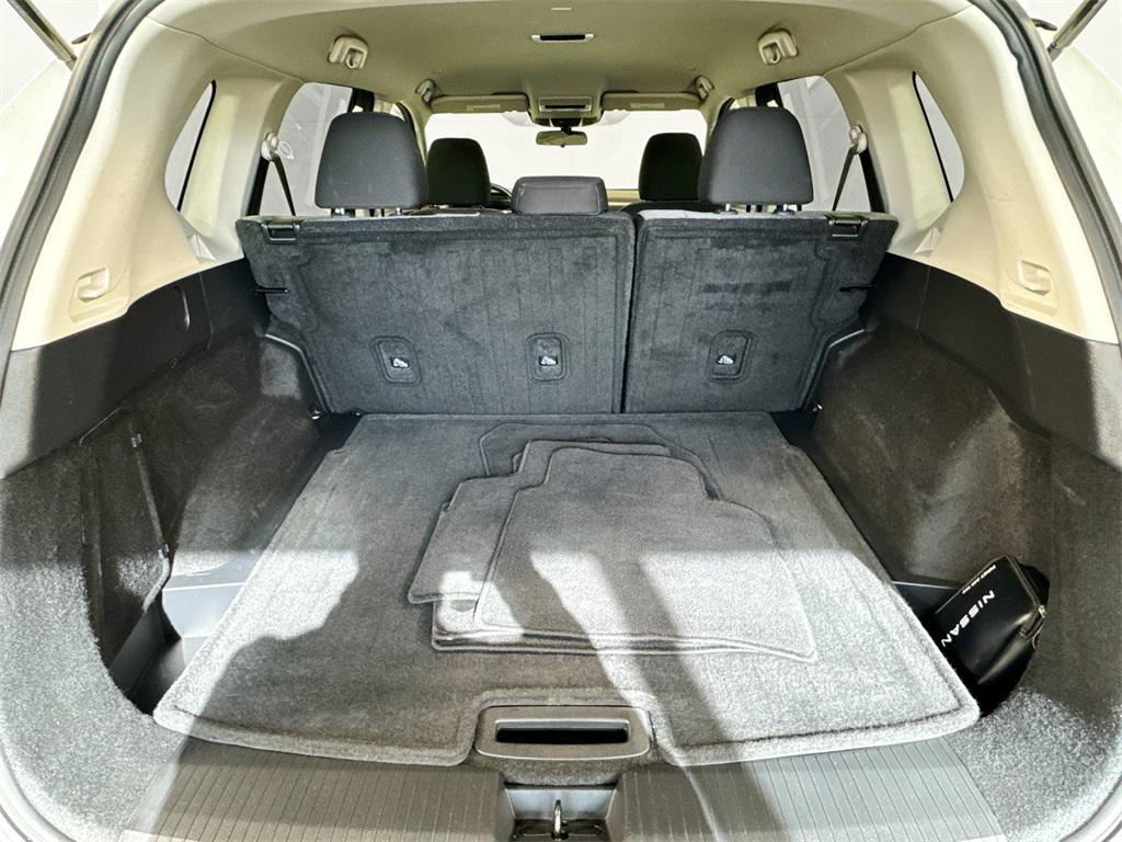 used 2022 Nissan Rogue car, priced at $19,422